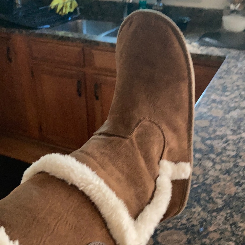 Michael Kors boots 💕 size 7